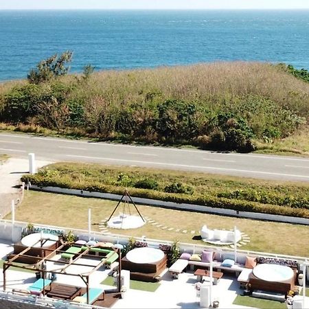 Small House - Cliff Hotel Hengchun Exterior photo