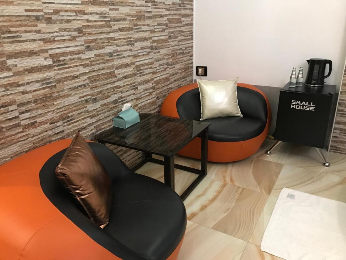 Small House - Cliff Hotel Hengchun Exterior photo