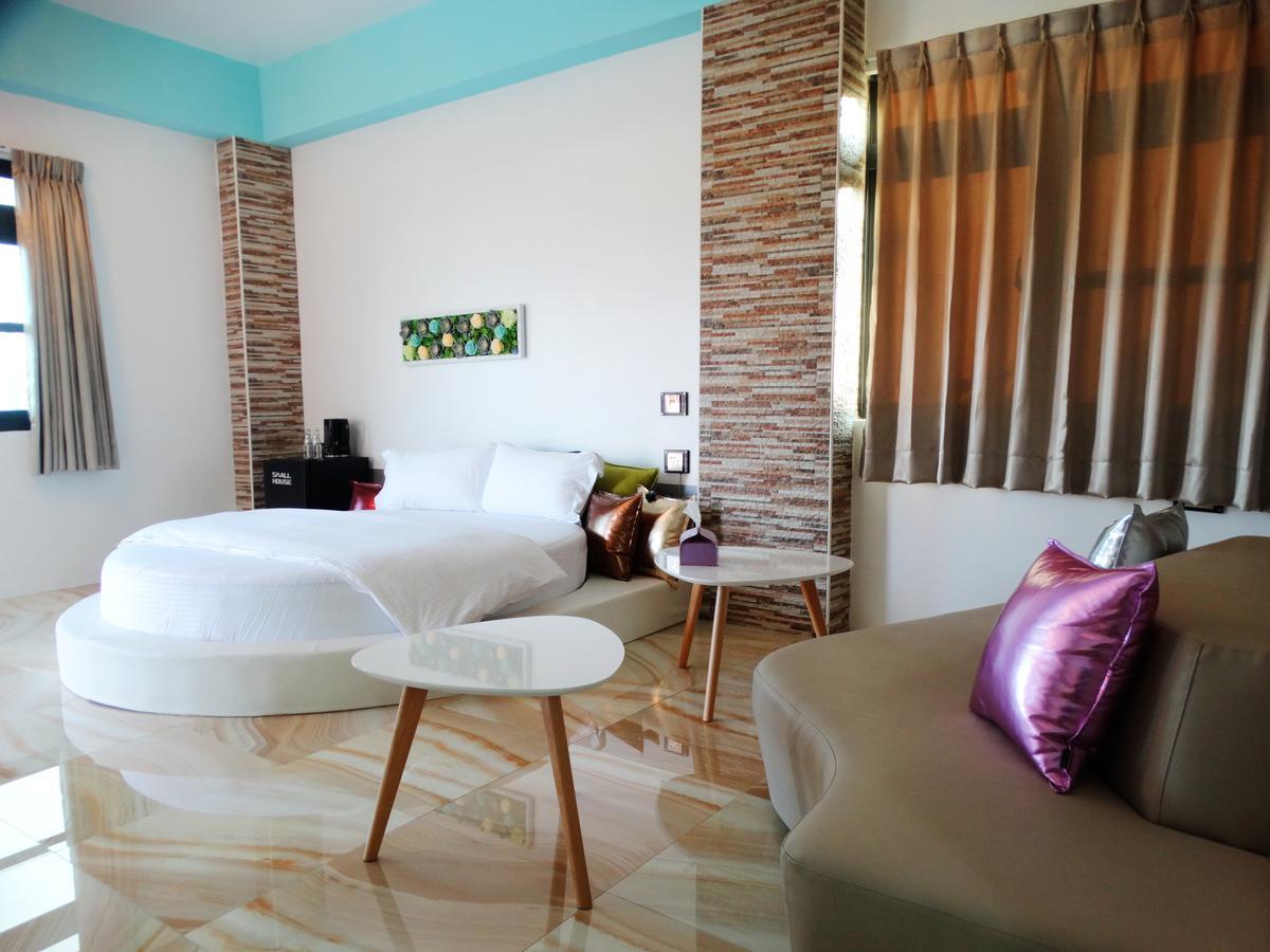 Small House - Cliff Hotel Hengchun Exterior photo